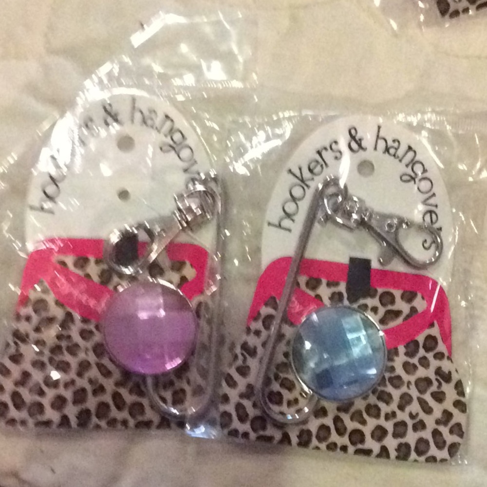 Pink & blue Beehive Handbag hookers or hangovers